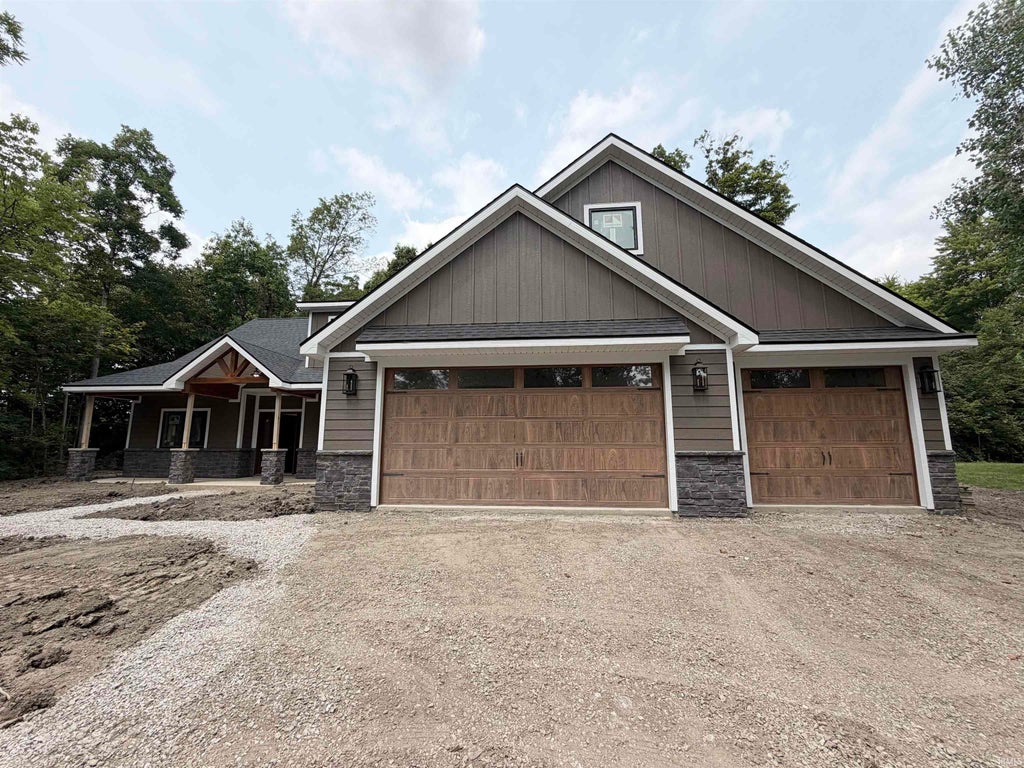 Photo of 8121 Rothman Road, Fort Wayne, IN 46835 (MLS # 202625075)