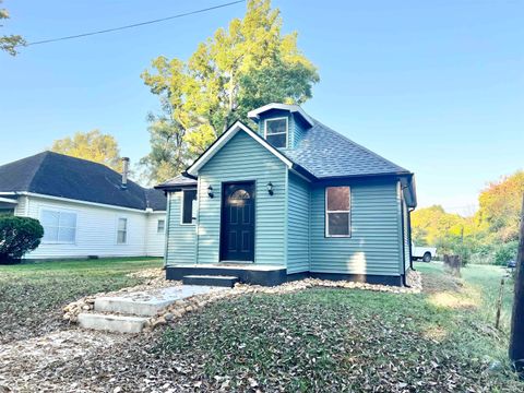 Tiny photo for 203 Beal Street, Logansport, IN 46947 (MLS # 202538228)