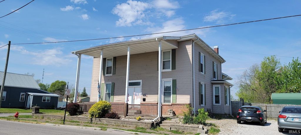 Photo of 211 S Meridian Street, Washington, IN 47501 (MLS # 202610266)