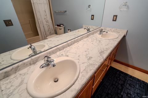 Tiny photo for 4550 S 175 W, Lafayette, IN 47909 (MLS # 202541146)