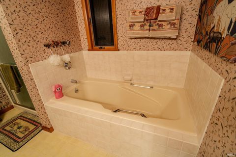 Tiny photo for 4550 S 175 W, Lafayette, IN 47909 (MLS # 202541146)