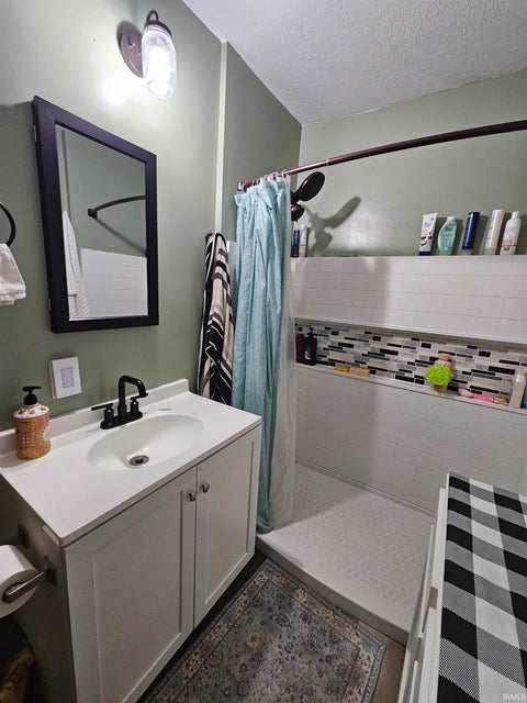 Tiny photo for 218 E Canal Street, Peru, IN 46970 (MLS # 202640034)