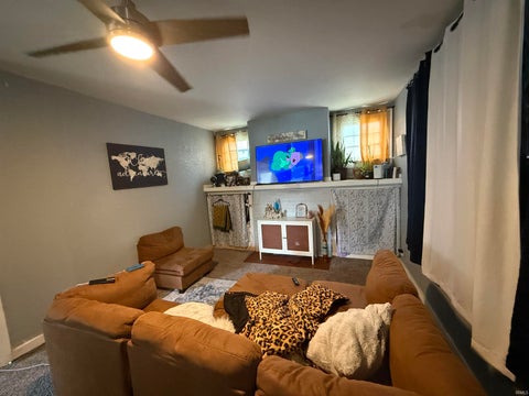 Tiny photo for 112 W Louisiana Street, Evansville, IN 47710 (MLS # 202627326)