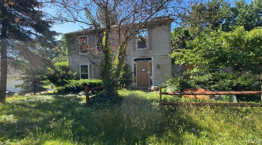 Photo of 17222 Barryknoll Way, Granger, IN 46530 (MLS # 202627565)