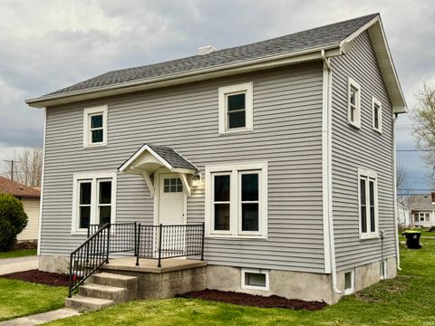 Photo of 519 E Main Street, Butler, IN 46721 (MLS # 202612828)