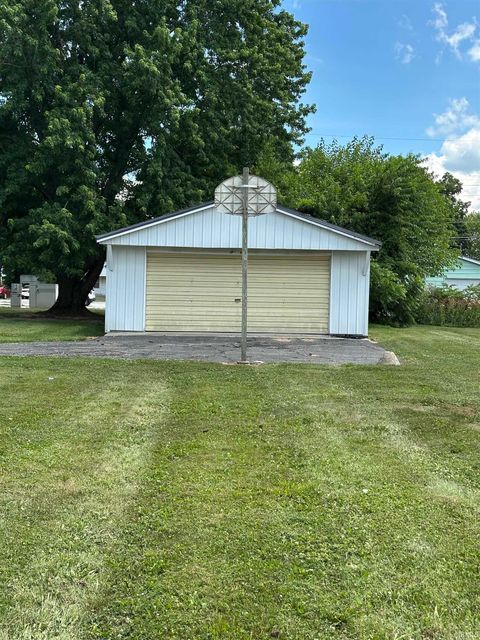 Tiny photo for 2605 E Markland Avenue, Kokomo, IN 46902 (MLS # 202526875)