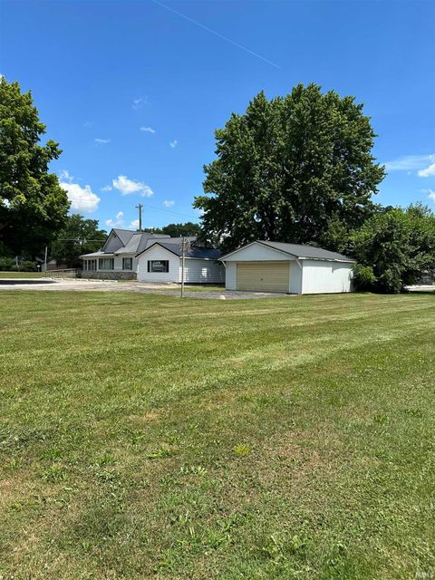 Tiny photo for 2605 E Markland Avenue, Kokomo, IN 46902 (MLS # 202526875)