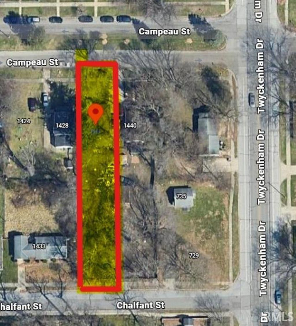 Photo of 1430 Campeau Street #336, South Bend, IN 46617 (MLS # 202604716)