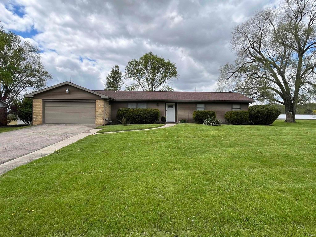 Photo of 14636 N State RD 13 Road, North Manchester, IN 46962 (MLS # 202616172)