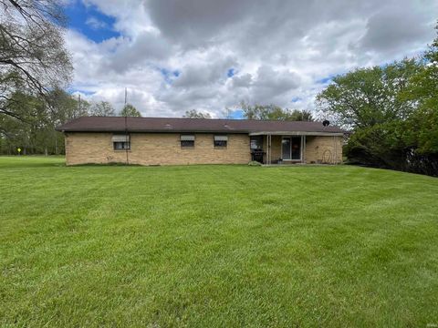 Tiny photo for 14636 N State RD 13 Road, North Manchester, IN 46962 (MLS # 202616172)