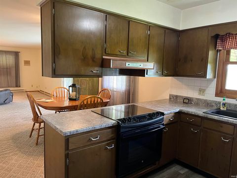 Tiny photo for 14636 N State RD 13 Road, North Manchester, IN 46962 (MLS # 202616172)