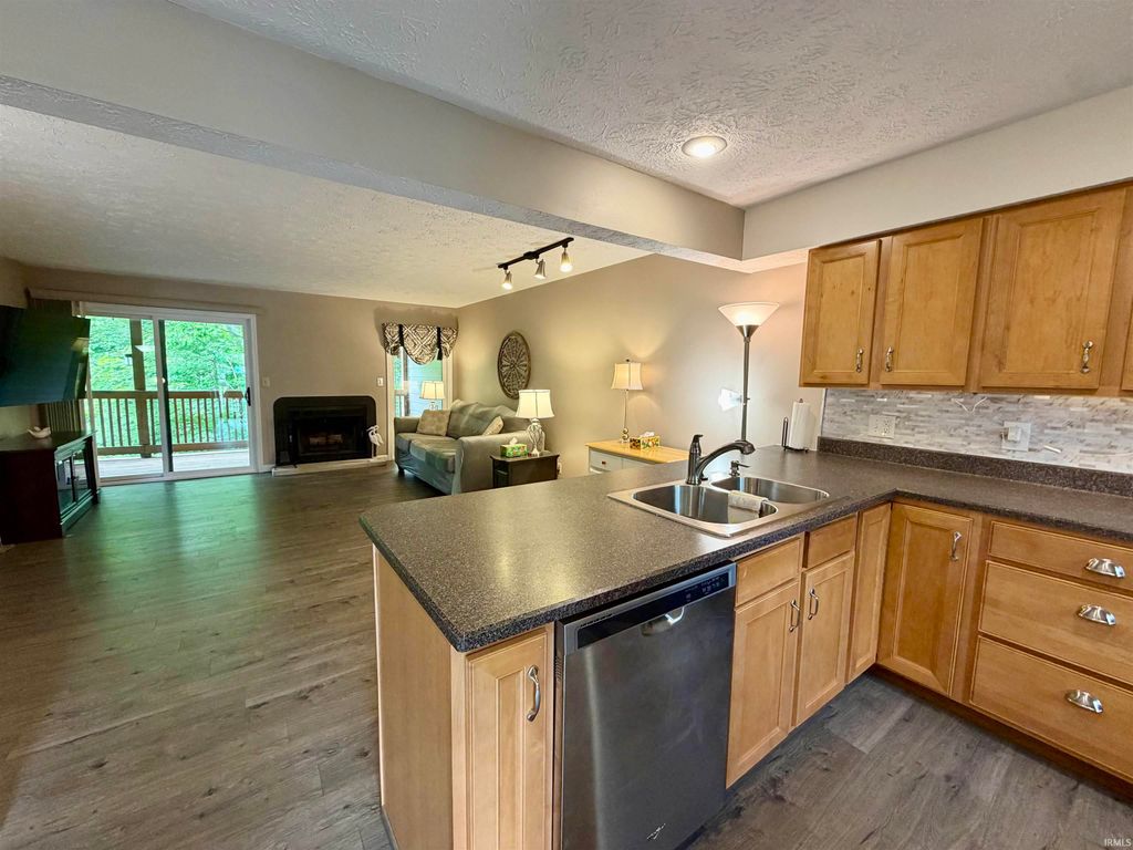 Photo of 9632 S Lake Ridge Drive, Bloomington, IN 47401 (MLS # 202621138)