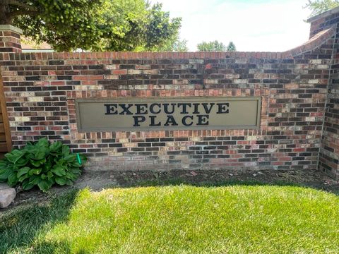 Tiny photo for 2714 Executive Court, Kokomo, IN 46902 (MLS # 202620032)