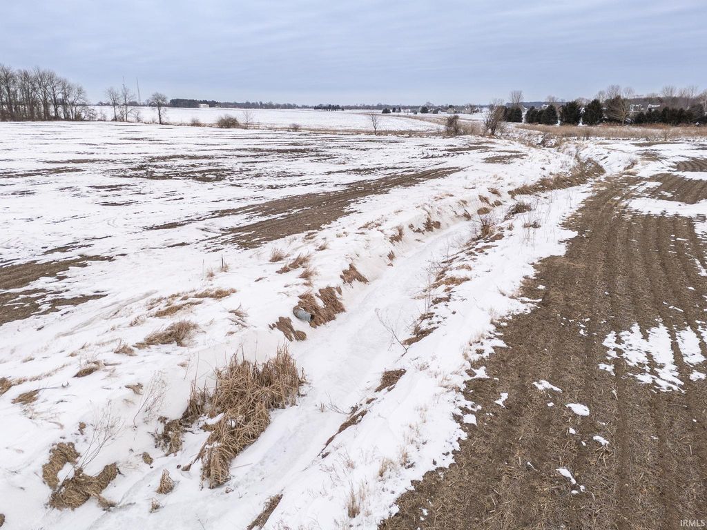 Photo of E CR 150 S Road, Frankfort, IN 46041 (MLS # 202604660)