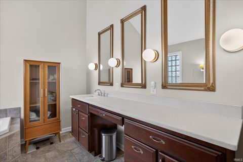 Tiny photo for 6638 E Everett Arnold Drive, Bloomington, IN 47408 (MLS # 202609514)