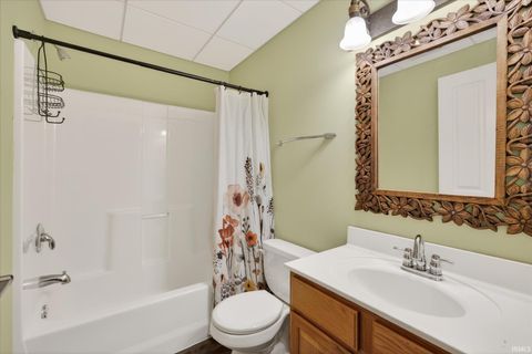Tiny photo for 6638 E Everett Arnold Drive, Bloomington, IN 47408 (MLS # 202609514)