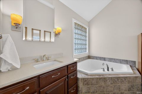 Tiny photo for 6638 E Everett Arnold Drive, Bloomington, IN 47408 (MLS # 202609514)