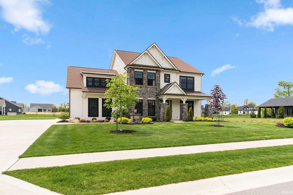 Photo of 18015 Tullymore Lane, Leo, IN 46765 (MLS # 202545218)