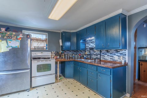 Tiny photo for 345 S Washington Street, Waterloo, IN 46793 (MLS # 202644893)
