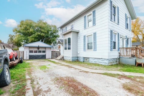 Tiny photo for 345 S Washington Street, Waterloo, IN 46793 (MLS # 202644893)