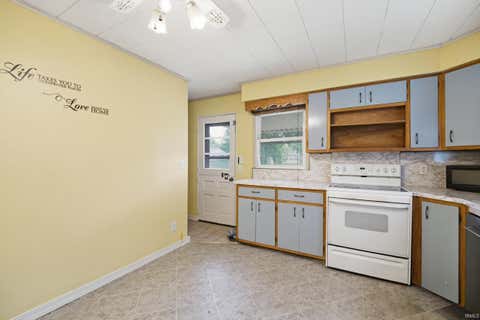 Tiny photo for 1915 N 27Th Street, Lafayette, IN 47904 (MLS # 202632299)