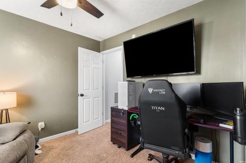 Tiny photo for 322 Duke Lane, Lafayette, IN 47909 (MLS # 202609586)