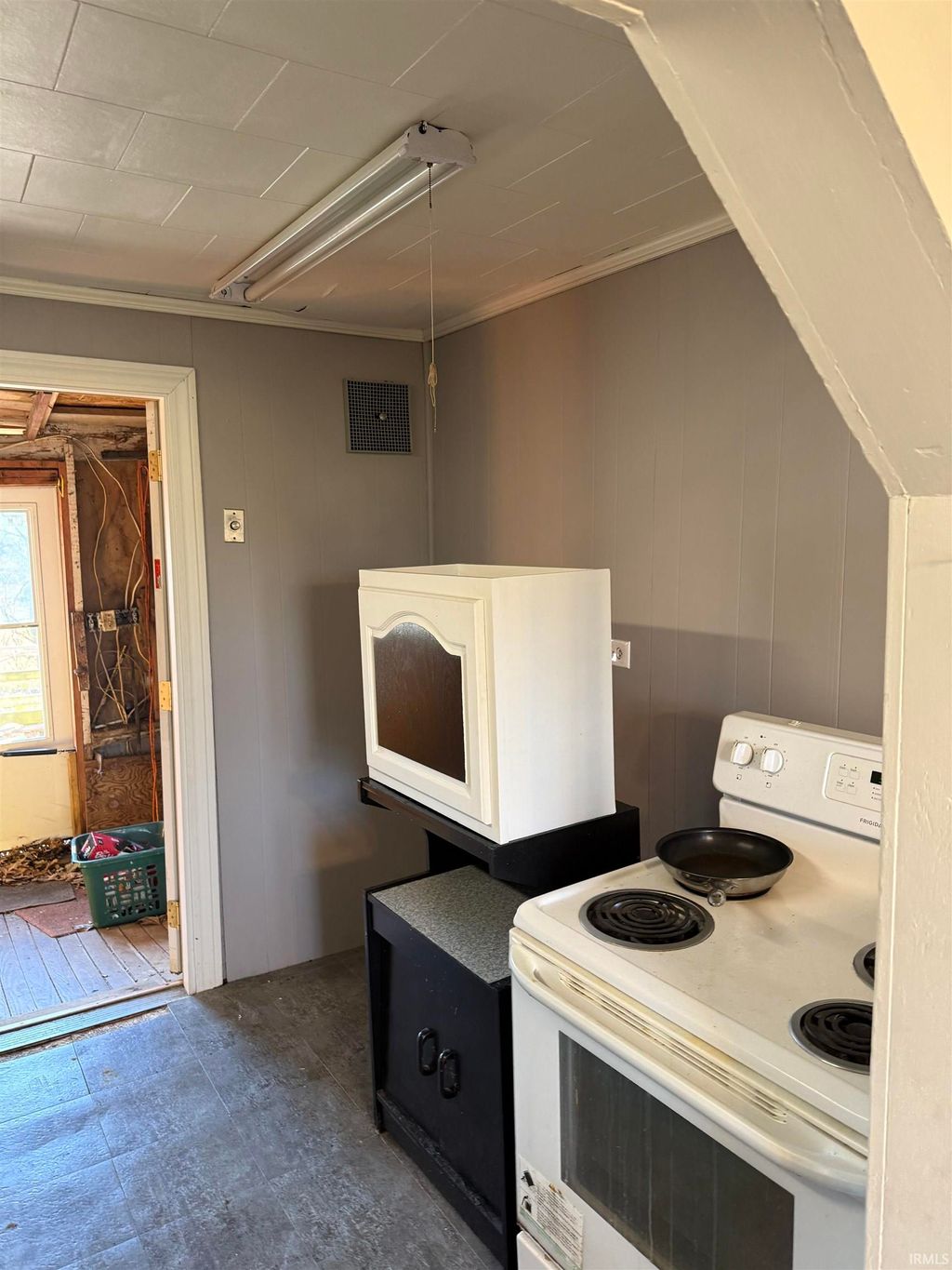 Photo of 6711 Sharon Road, Newburgh, IN 47630 (MLS # 202600529)