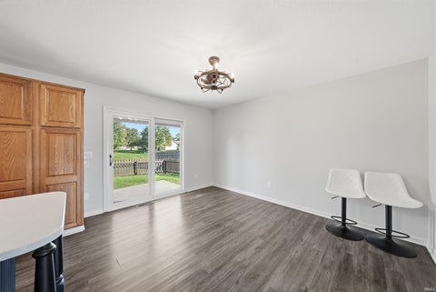 Tiny photo for 10905 Trailwood Lane, New Haven, IN 46774 (MLS # 202642181)