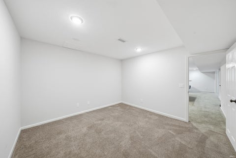 Tiny photo for 10905 Trailwood Lane, New Haven, IN 46774 (MLS # 202642181)