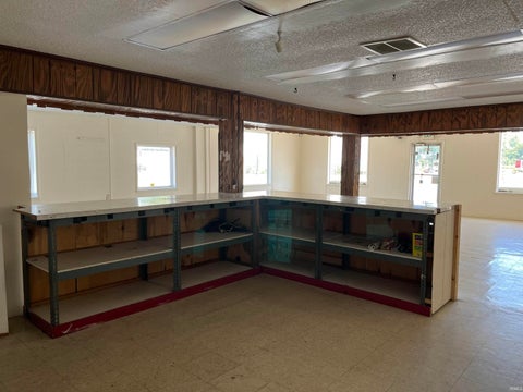 Tiny photo for 315 N Jefferson Street, Converse, IN 46919 (MLS # 202637919)