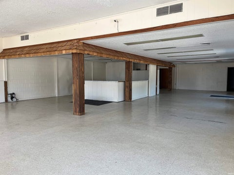 Tiny photo for 315 N Jefferson Street, Converse, IN 46919 (MLS # 202637919)