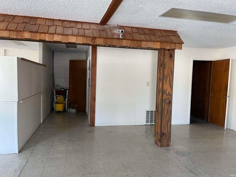 Tiny photo for 315 N Jefferson Street, Converse, IN 46919 (MLS # 202637919)