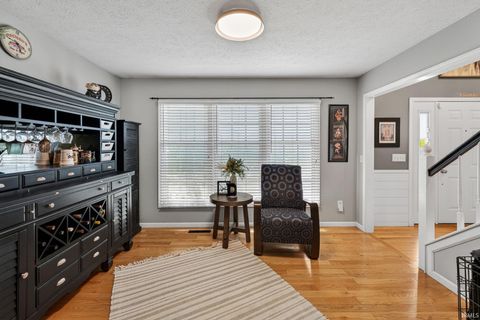 Tiny photo for 18101 Burton Drive, South Bend, IN 46637 (MLS # 202618541)