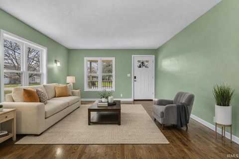 Tiny photo for 307 S Park Street, Rensselaer, IN 47978 (MLS # 202612501)