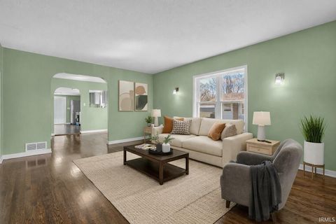 Tiny photo for 307 S Park Street, Rensselaer, IN 47978 (MLS # 202612501)