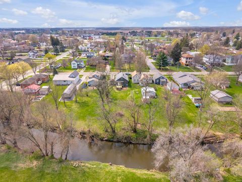 Tiny photo for 307 S Park Street, Rensselaer, IN 47978 (MLS # 202612501)