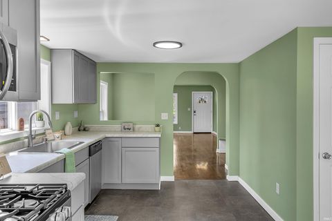 Tiny photo for 307 S Park Street, Rensselaer, IN 47978 (MLS # 202612501)