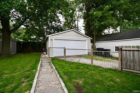 Tiny photo for 1209 S 14th Street, Lafayette, IN 47905 (MLS # 202625723)