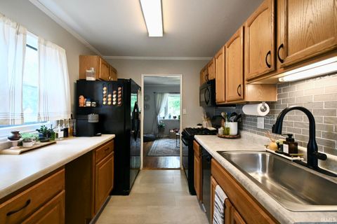 Tiny photo for 1209 S 14th Street, Lafayette, IN 47905 (MLS # 202625723)