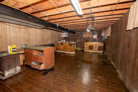 Tiny photo for 55452 Mayflower RD, South Bend, IN 46628 (MLS # 202633636)