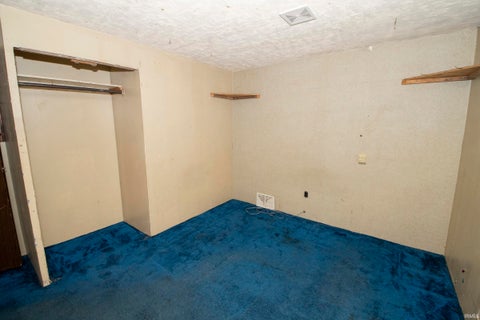 Tiny photo for 55452 Mayflower RD, South Bend, IN 46628 (MLS # 202633636)