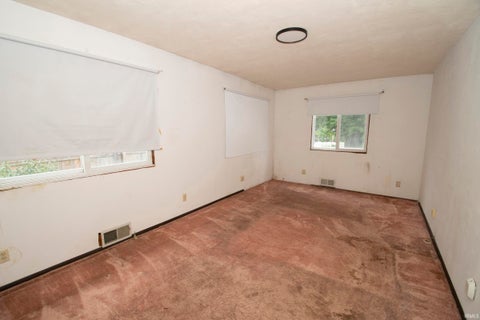 Tiny photo for 55452 Mayflower RD, South Bend, IN 46628 (MLS # 202633636)