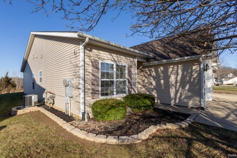Tiny photo for 690 S Fieldstone Boulevard, Bloomington, IN 47403 (MLS # 202601924)