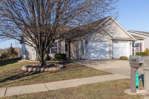 Tiny photo for 690 S Fieldstone Boulevard, Bloomington, IN 47403 (MLS # 202601924)