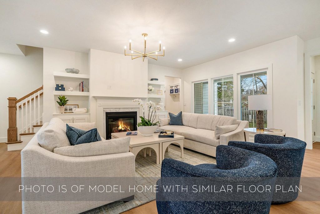 Photo of 739 N Twyckenham Drive, South Bend, IN 46617 (MLS # 202613225)