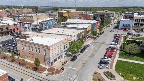 Tiny photo for 128 W Walnut Street, Kokomo, IN 46901 (MLS # 202613865)