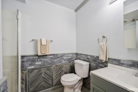 Tiny photo for 128 W Walnut Street, Kokomo, IN 46901 (MLS # 202613865)