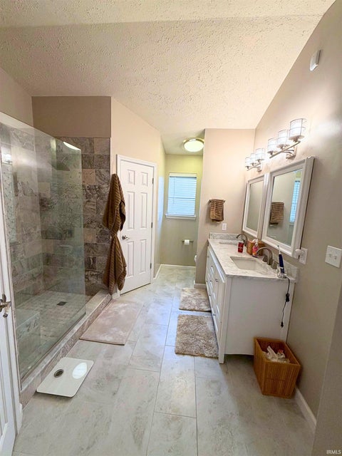 Tiny photo for 1 E Quail Wood Lane, Westfield, IN 46074 (MLS # 202624817)