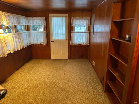 Tiny photo for 9542 S 300 E Road, Amboy, IN 46911 (MLS # 202547927)