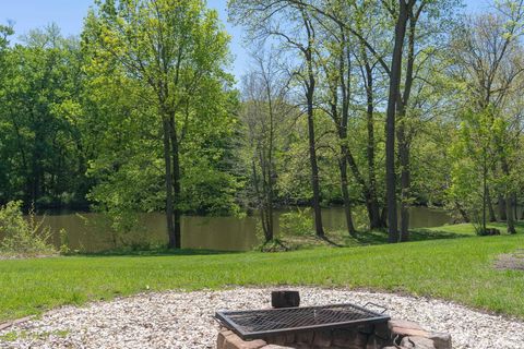 Tiny photo for 2770 S Crestview Drive, Winamac, IN 46996 (MLS # 202614998)